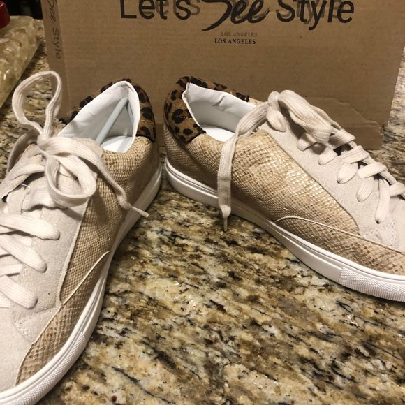 Women's Leopard Snake Tennis Shoe - Picture 6 of 6